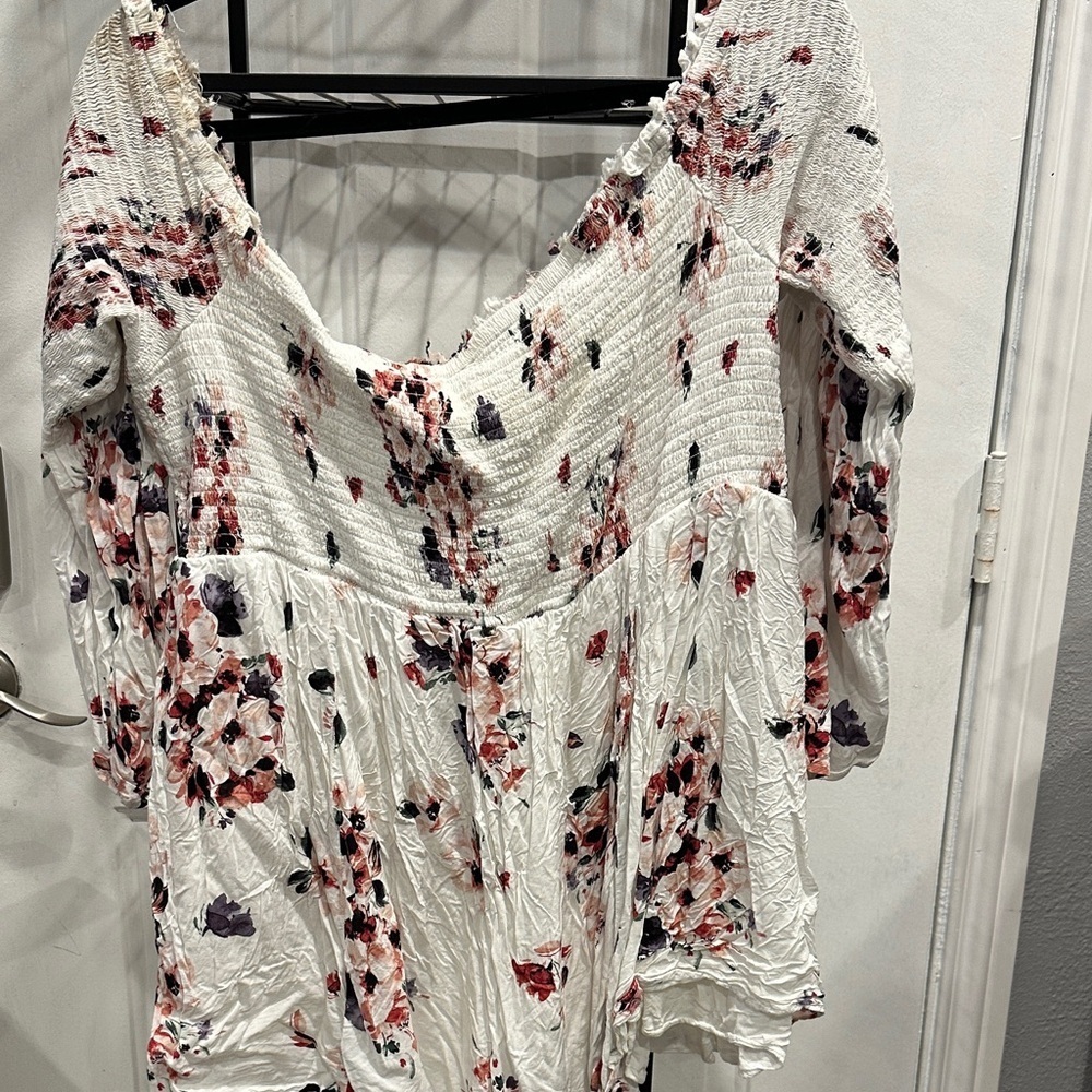 Torrid Floral Off-Shoulder Women's Top - Picture 5 of 10